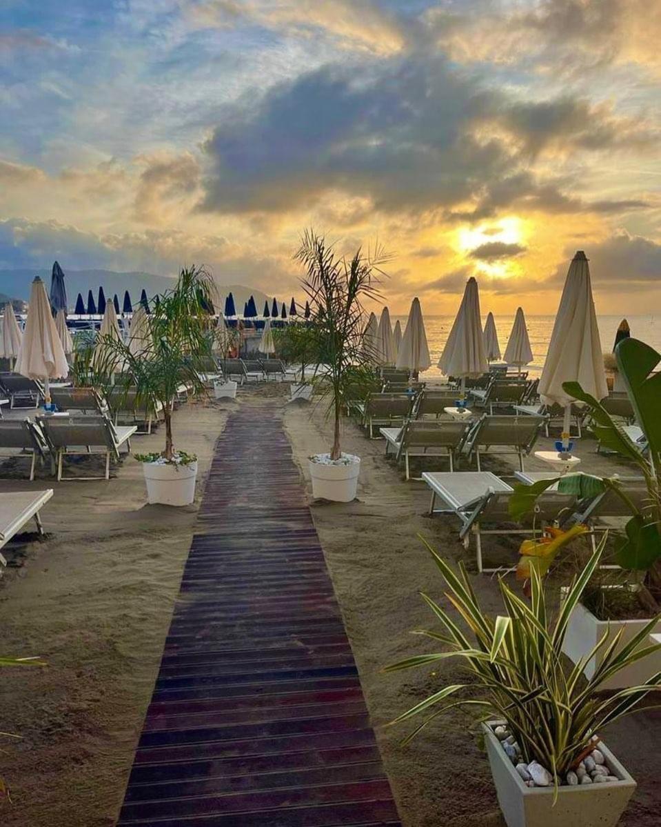 Jasmin Charme Hotel Diano Marina Zewnętrze zdjęcie